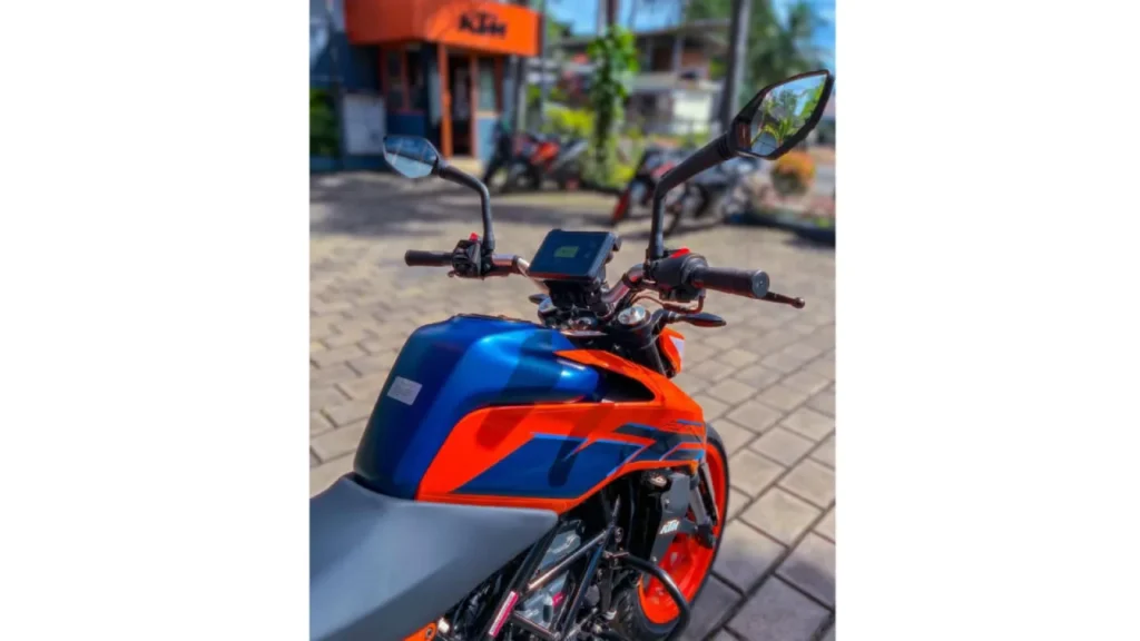 KTM Duke 200