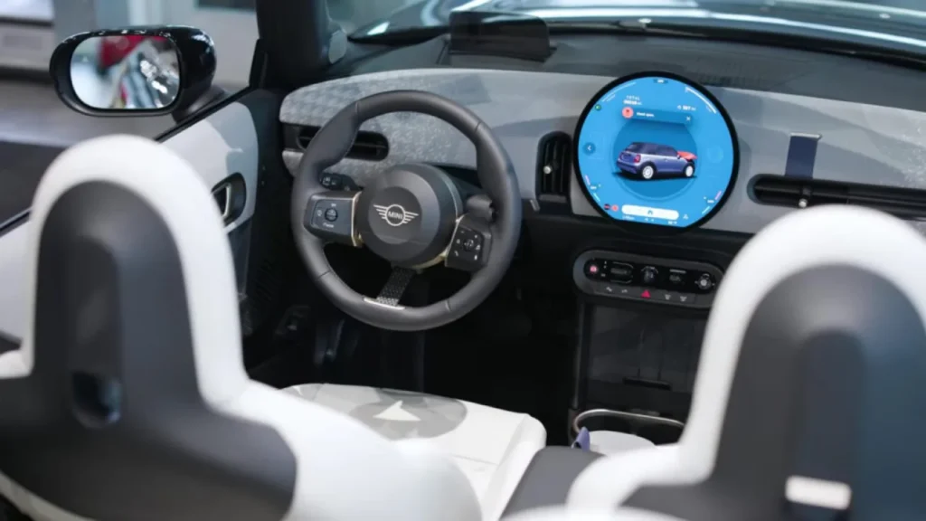 Mini-Cooper-Inside-look