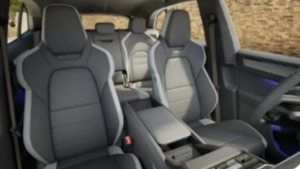 Porsche-Cayenne-Interiors-Look