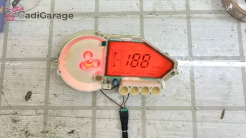 Pulsar 150 Display Fixed