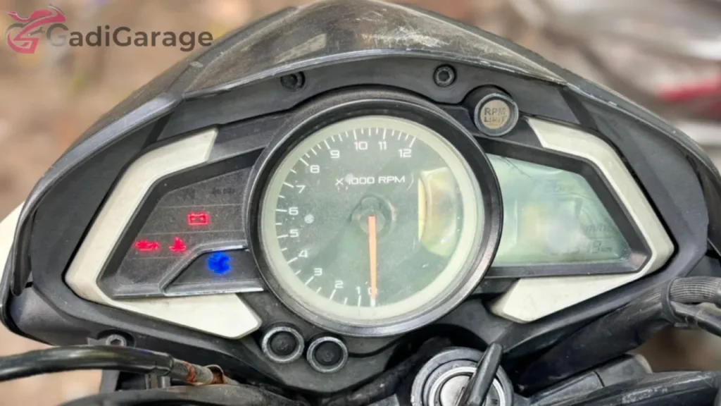 Pulsar NS 200 Display Sun Fade