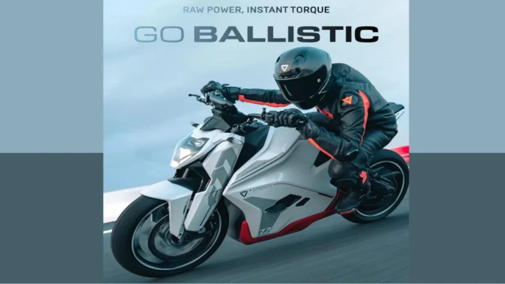 Ultraviolette F77 Driving