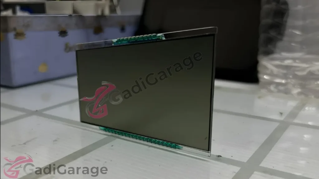 Apache 160 meter New Display