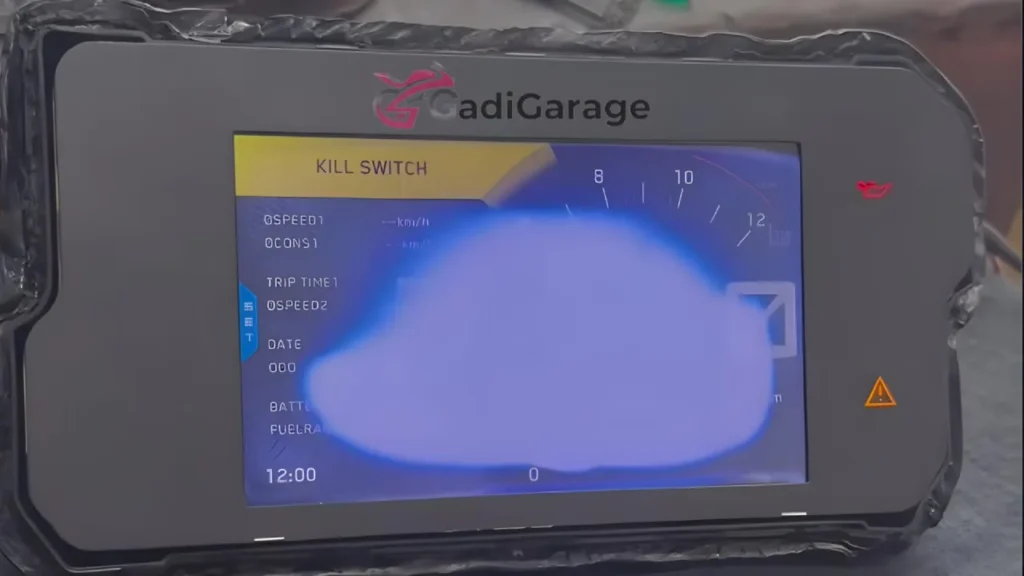 Duke 390 TFT display Before Service