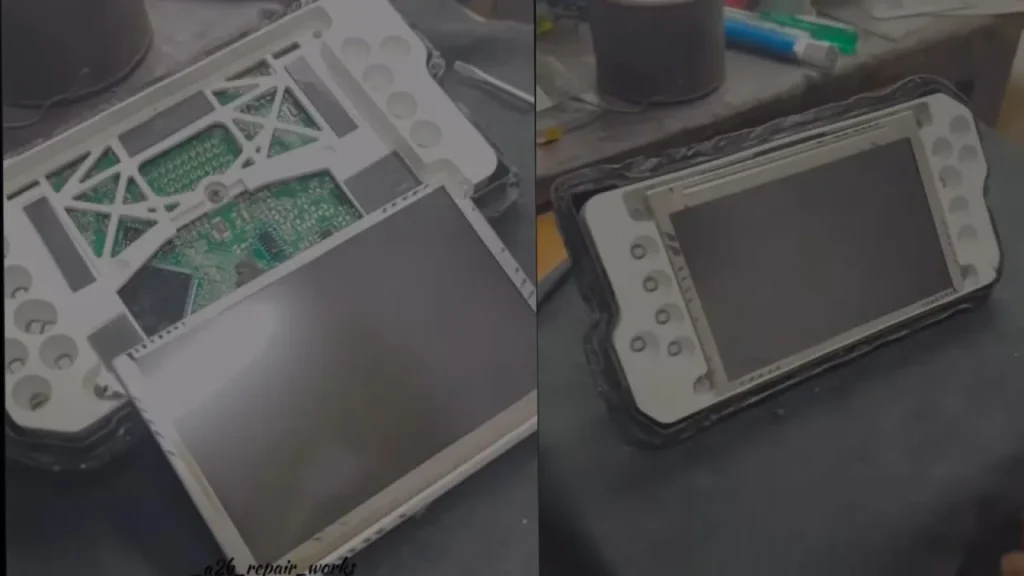 Duke 390 TFT display Dismantled