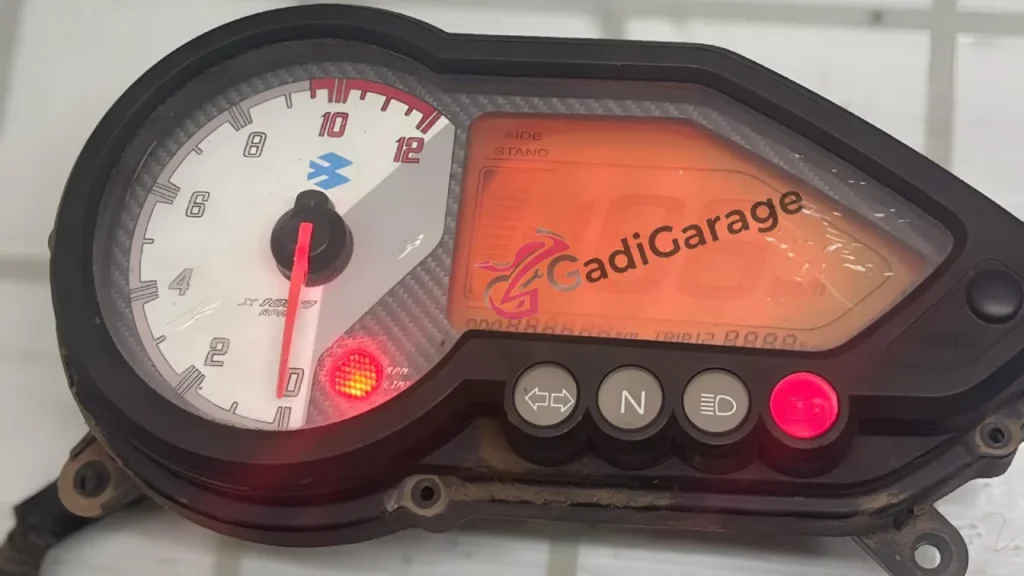 Pulsar 150 Meter Before