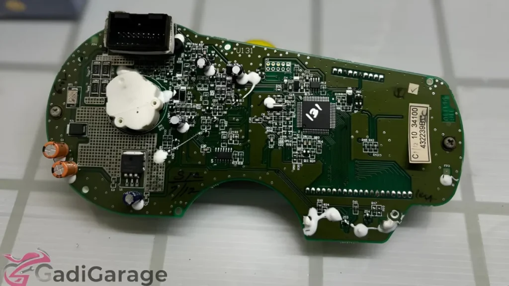 TVS Apache 160 meter Motherboard