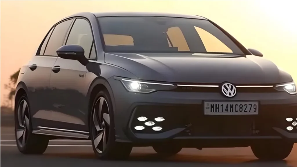 Volkswagen Golf GTI front look
