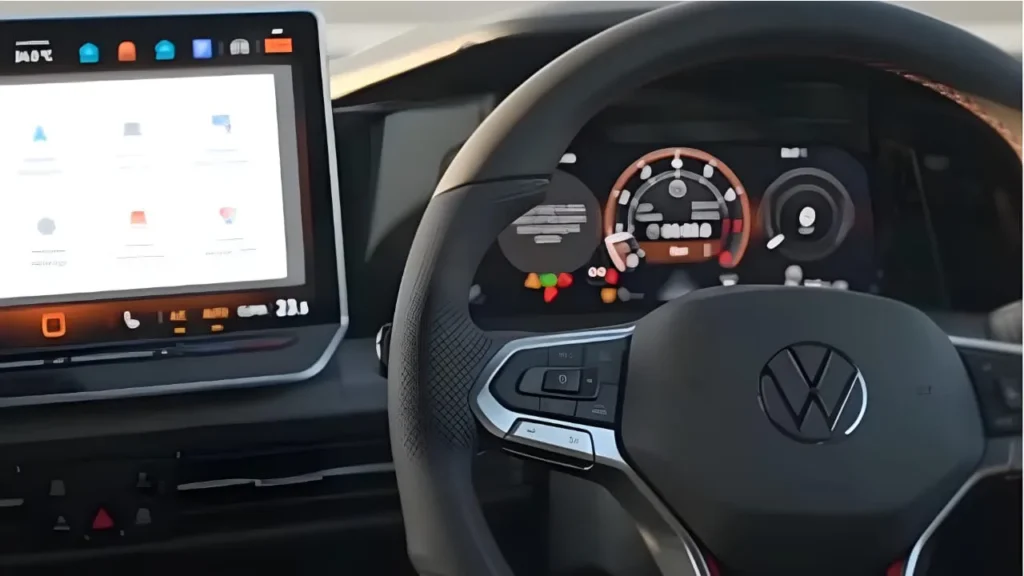 Volkswagen Golf GTI Inside look